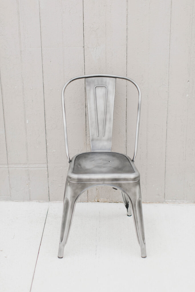 wedding chair rentals near me        
        <figure class=