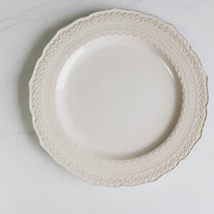Image of Lace plate rental