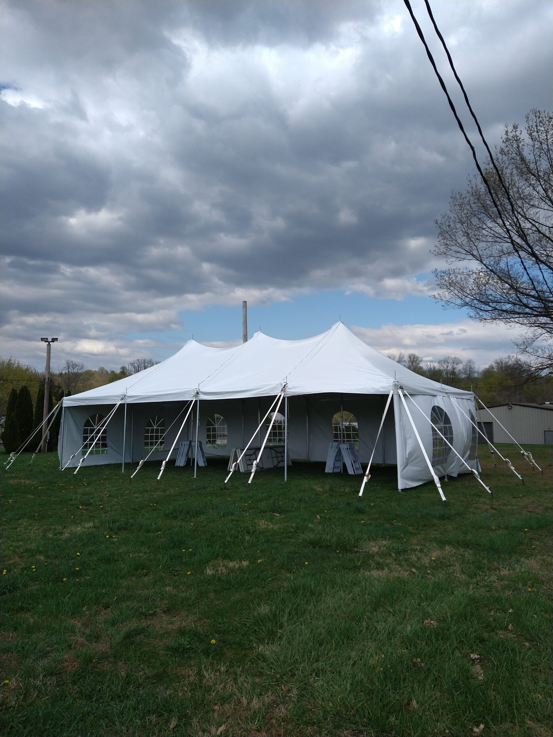 Image of 20x40 tent rental