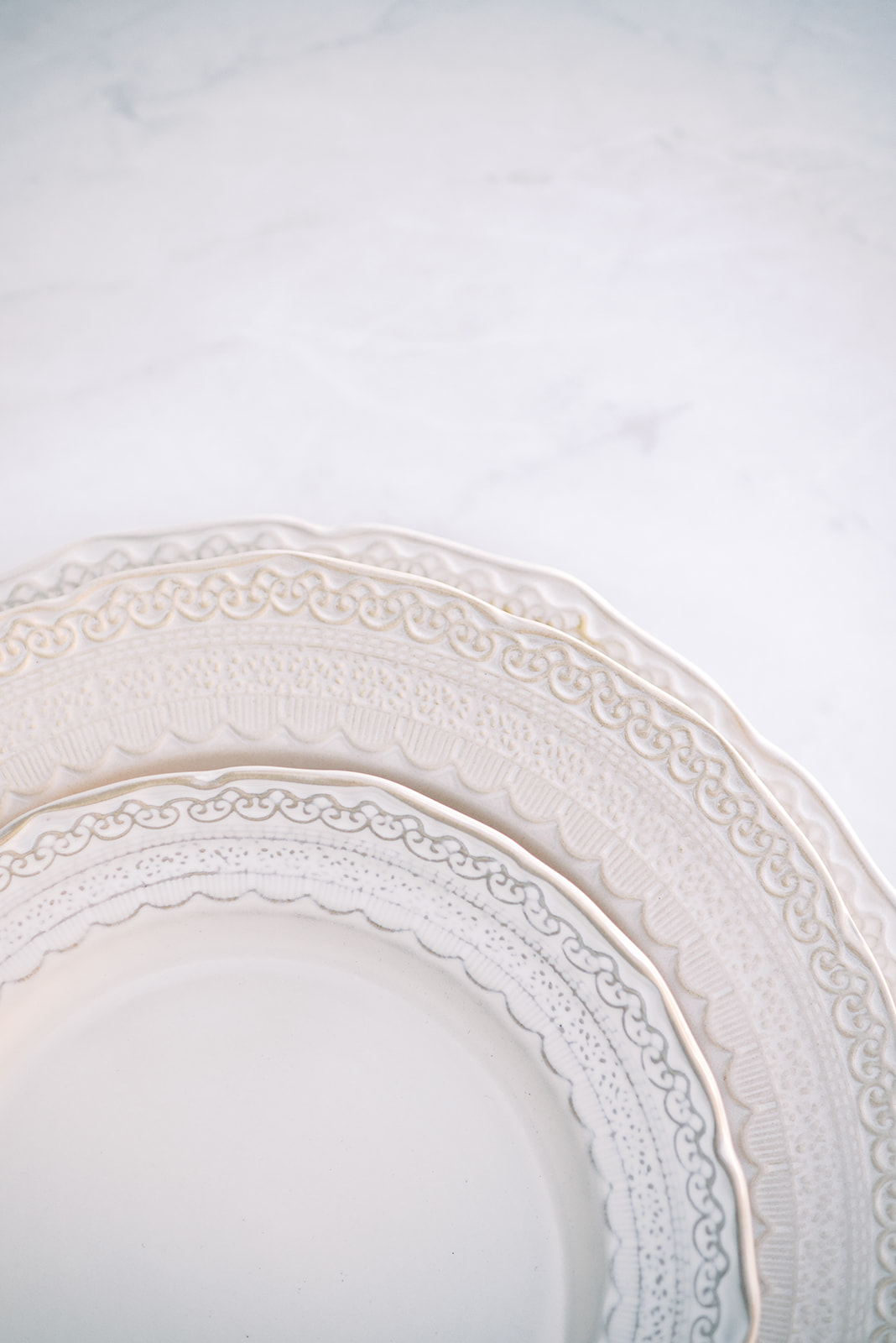 Image of Annabelle Lace Plate Rentals