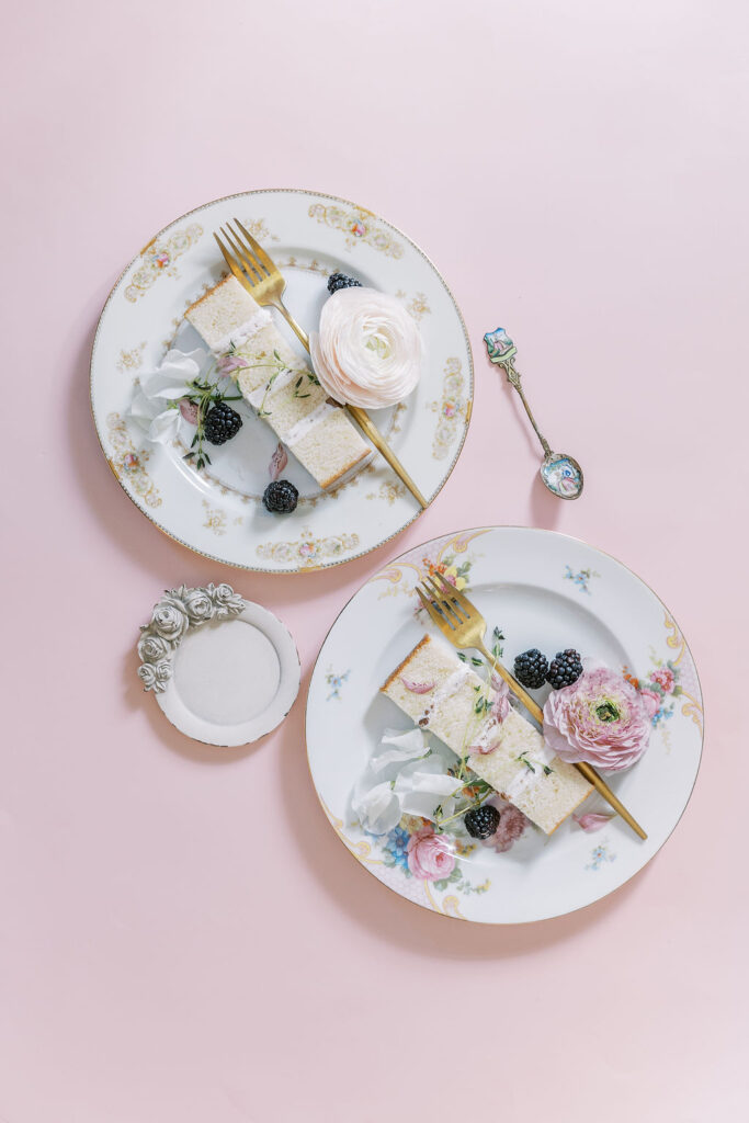 image of vintage plate rentals with cake