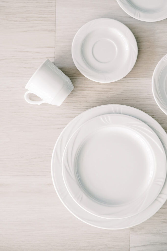 image of white dinnerware rental dishes