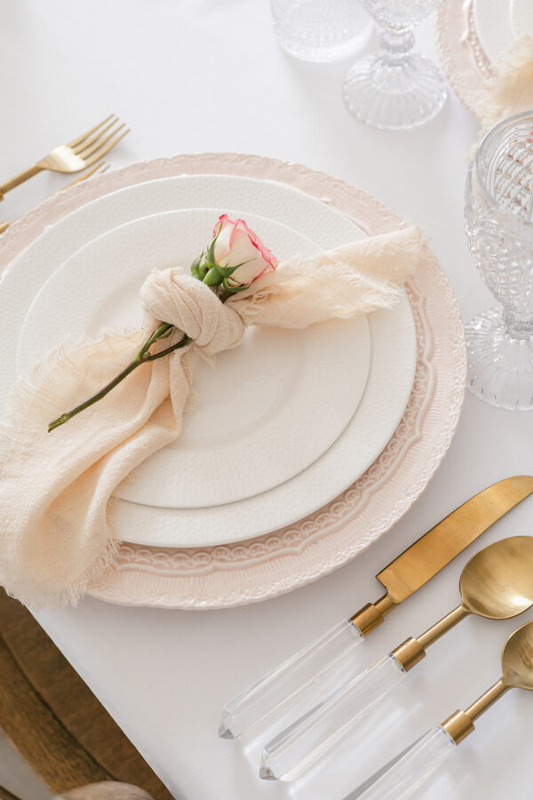 image of alder dinnerware package