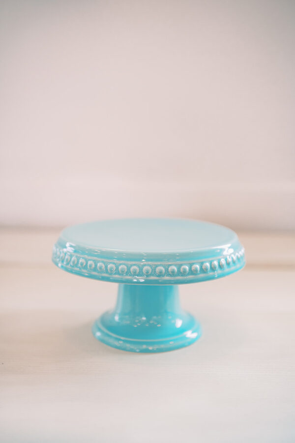 Owen Porcelain Cake Stand Rental