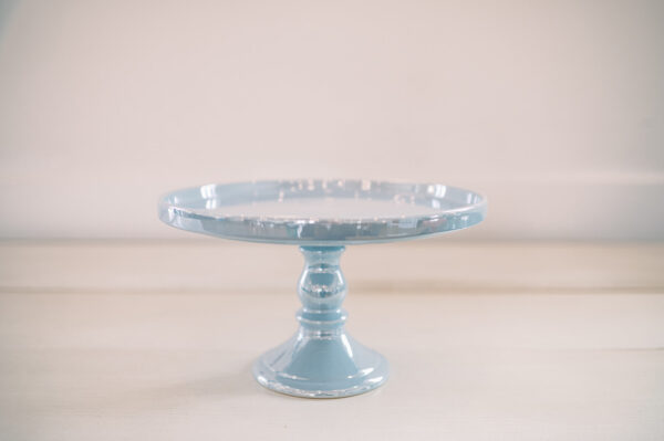 Serena Porcelain Cake Stand Rental