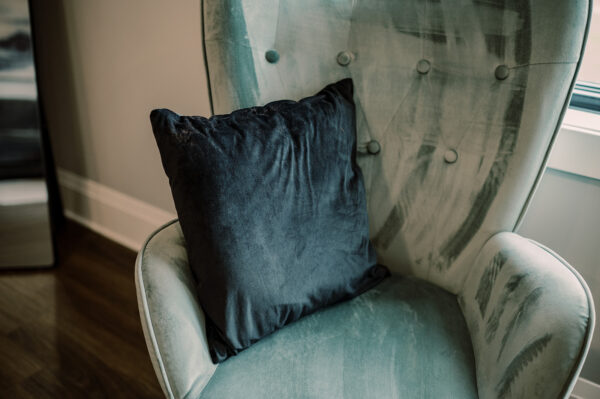 Black Velvet Throw Pillow Rental