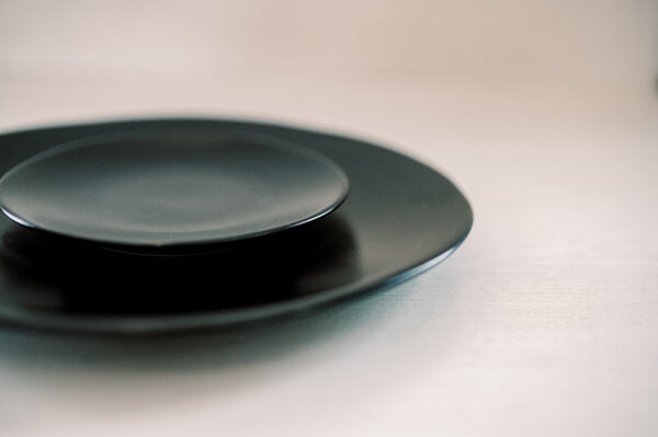 Perry Black Coupe Plate Collection