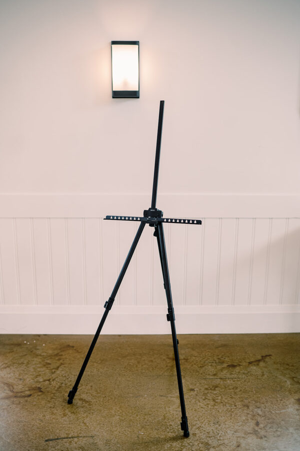 Black Easel Rental