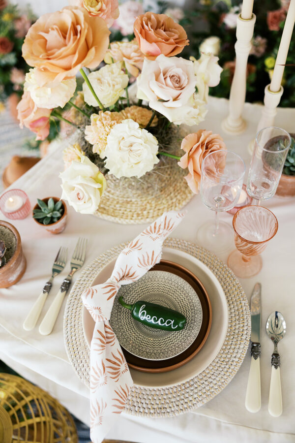 image of Maya dinnerware package